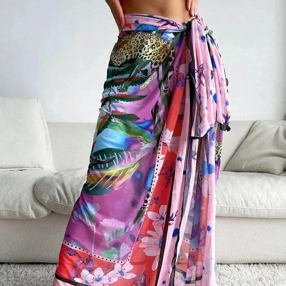 Multicolor Women's Tropical Print Knot Side Cover Up Skirt - Picture 1 of 6